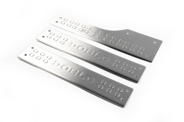 Interior door sill plates OmsaLine (stainless steel) 4 pcs, OmsaLine – Italian Stainless Steel
